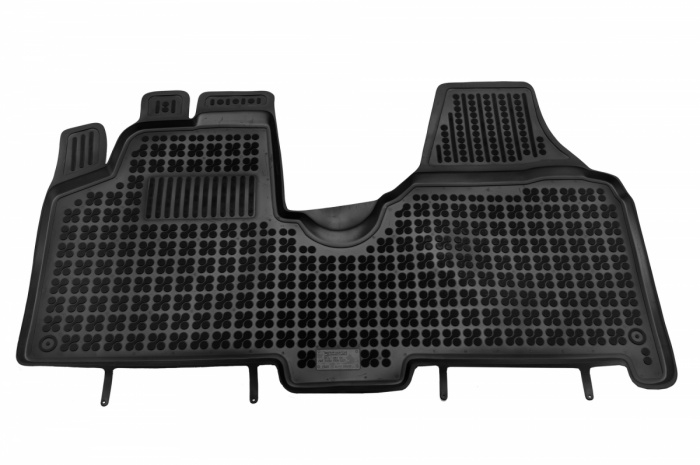 Plastové autokoberce Citroen JUMPY II 2007-2016 - verze s textilním kobercem, přední koberec s extra materiálem na straně řidiče